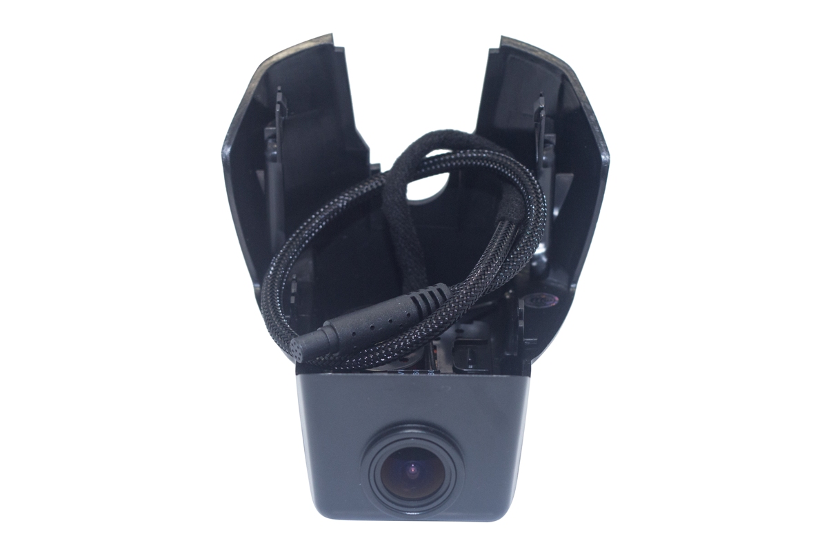 2.Штатный видеорегистратор Redpower DVR-VOL3-N (Volvo XC90 2015+)